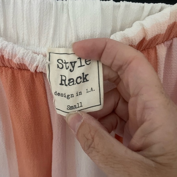 ✅Super cute size small wide leg pant - Picture 4 of 4